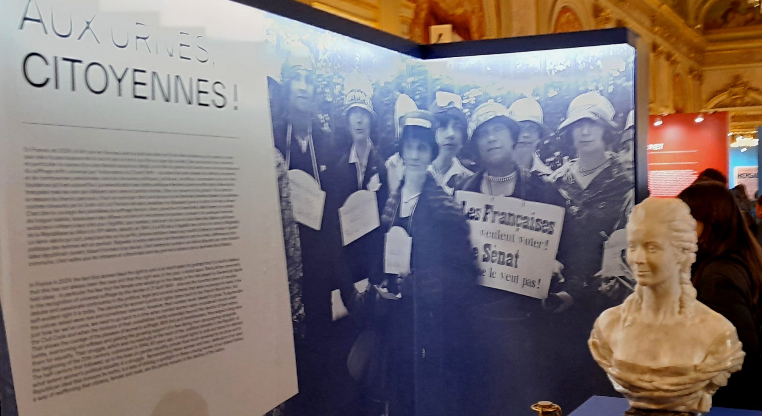 [12mars] Visite de l’expo « Aux Urnes Citoyennes » à l’Assemblée Nationale